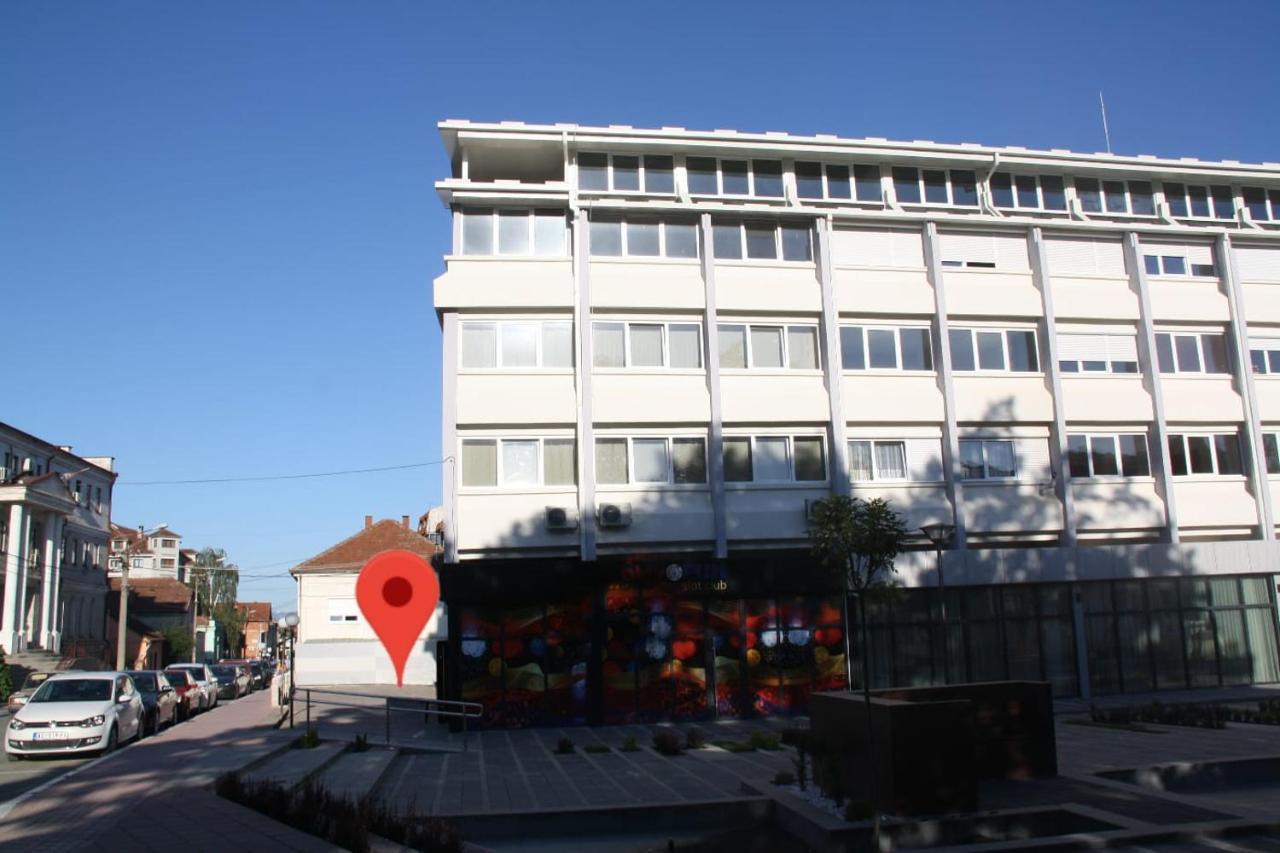 Rooms S&S Milicevic U Strogom Centru Aleksandrovca Aleksandrovac Exterior foto